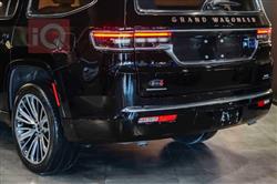 Jeep Grand Wagoneer